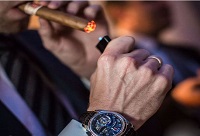 ѩ���w�(y��n)�ߵĎ��c(di��n)С���h